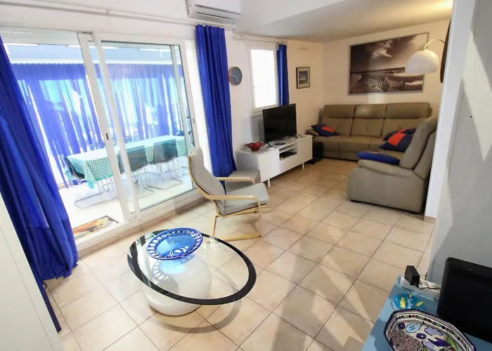 5100 - Cap D'agde Maison Mitoyenne T4 Climatisé Avec Parking - Quartier Pinède *